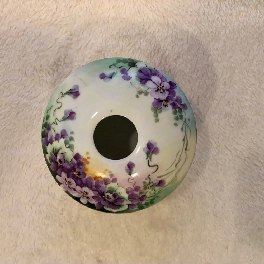 Porcelain Floral Pattern Hair Receiver GUC